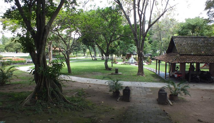 Taman Candi Prambanan
